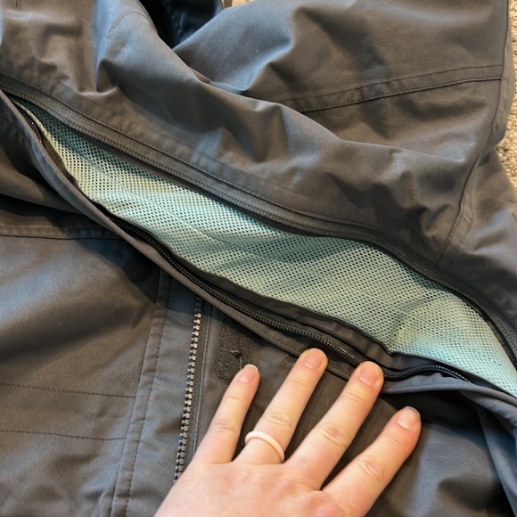 Nike Snow Jacket - Picture 4 of 5